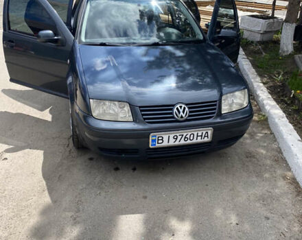 Серый Фольксваген Бора, объемом двигателя 1.6 л и пробегом 250 тыс. км за 4500 $, фото 1 на Automoto.ua