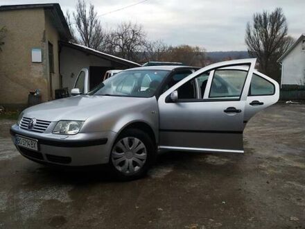 Фольксваген Бора 2001 у Теребовле на Automoto.ua Сірий Фольксваген Бора, об'ємом двигуна 1.6 л та пробігом 257 тис. км за 4200 $, фото 1 на Automoto.ua