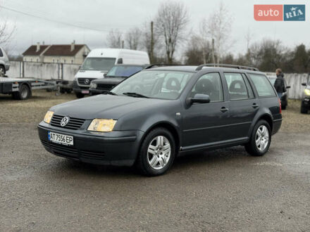 Серый Фольксваген Бора, объемом двигателя 1.6 л и пробегом 200 тыс. км за 3700 $, фото 1 на Automoto.ua