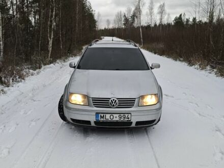 Сірий Фольксваген Бора, об'ємом двигуна 0 л та пробігом 360 тис. км за 2300 $, фото 1 на Automoto.ua