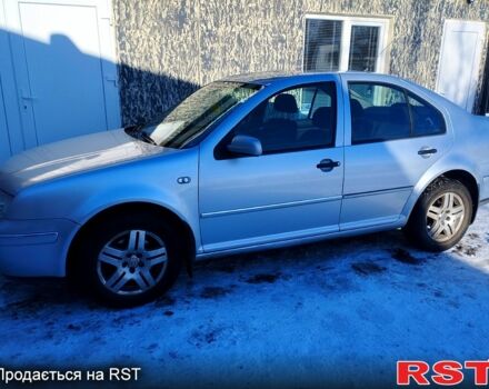 Сірий Фольксваген Бора, об'ємом двигуна 1.6 л та пробігом 195 тис. км за 3850 $, фото 1 на Automoto.ua