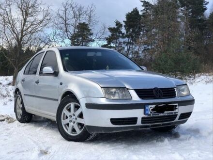 Сірий Фольксваген Бора, об'ємом двигуна 1.9 л та пробігом 207 тис. км за 3876 $, фото 1 на Automoto.ua