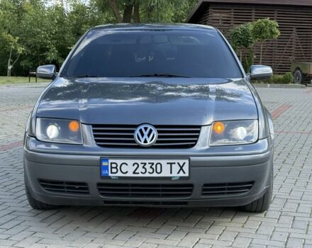 Сірий Фольксваген Бора, об'ємом двигуна 2 л та пробігом 302 тис. км за 3900 $, фото 1 на Automoto.ua