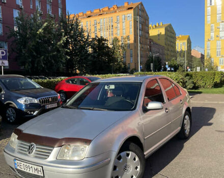 Сірий Фольксваген Бора, об'ємом двигуна 1.6 л та пробігом 334 тис. км за 3499 $, фото 1 на Automoto.ua