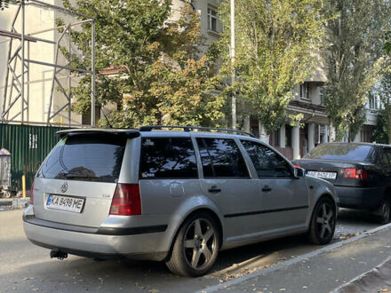 Серый Фольксваген Бора, объемом двигателя 1.9 л и пробегом 324 тыс. км за 5000 $, фото 1 на Automoto.ua