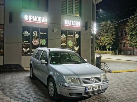 Серый Фольксваген Бора, объемом двигателя 1.6 л и пробегом 254 тыс. км за 4800 $, фото 1 на Automoto.ua