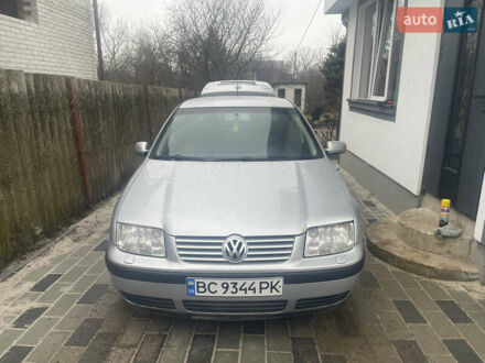 Серый Фольксваген Бора, объемом двигателя 1.6 л и пробегом 263 тыс. км за 3600 $, фото 1 на Automoto.ua