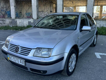 Фольксваген Бора 2005 в Тернополе на Automoto.ua Серый Фольксваген Бора, объемом двигателя 1.6 л и пробегом 371 тыс. км за 4150 $, фото 1 на Automoto.ua