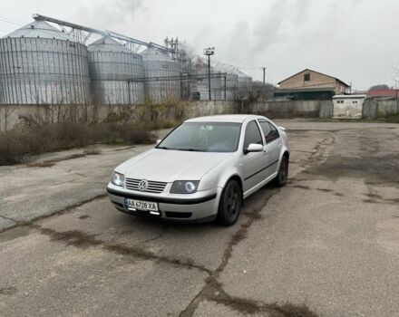 Серый Фольксваген Бора, объемом двигателя 2 л и пробегом 300 тыс. км за 2999 $, фото 1 на Automoto.ua