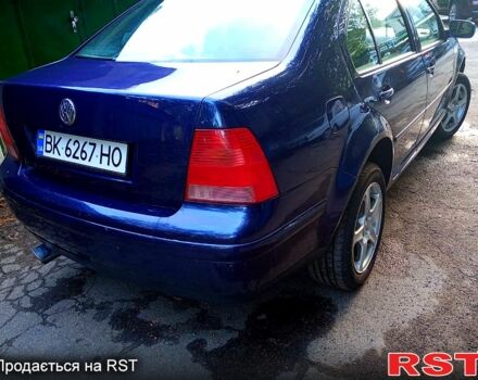 Синій Фольксваген Бора, об'ємом двигуна 1.6 л та пробігом 399 тис. км за 3250 $, фото 2 на Automoto.ua