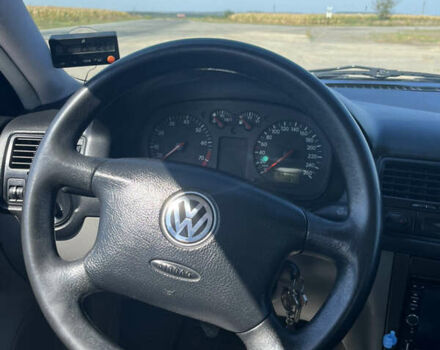 Синій Фольксваген Бора, об'ємом двигуна 1.6 л та пробігом 315 тис. км за 3300 $, фото 2 на Automoto.ua