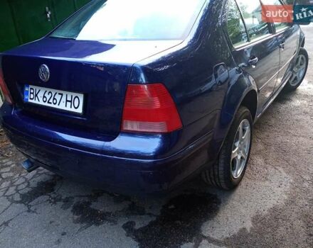 Синий Фольксваген Бора, объемом двигателя 1.6 л и пробегом 399 тыс. км за 3250 $, фото 4 на Automoto.ua