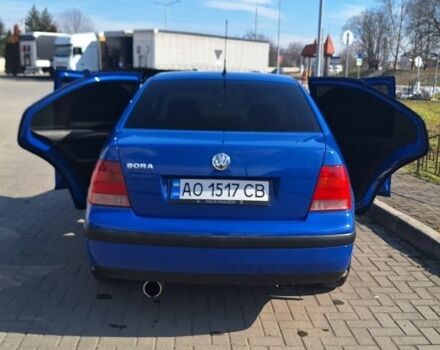 Синий Фольксваген Бора, объемом двигателя 1.4 л и пробегом 250 тыс. км за 3750 $, фото 5 на Automoto.ua