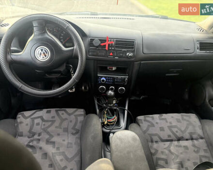 Синій Фольксваген Бора, об'ємом двигуна 1.9 л та пробігом 250 тис. км за 4500 $, фото 14 на Automoto.ua