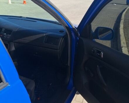 Синий Фольксваген Бора, объемом двигателя 1.4 л и пробегом 250 тыс. км за 3750 $, фото 7 на Automoto.ua