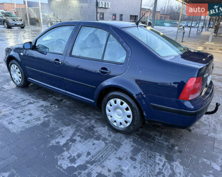 Синій Фольксваген Бора, об'ємом двигуна 1.6 л та пробігом 171 тис. км за 3999 $, фото 24 на Automoto.ua