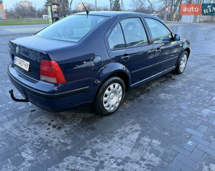 Синій Фольксваген Бора, об'ємом двигуна 1.6 л та пробігом 171 тис. км за 3999 $, фото 25 на Automoto.ua