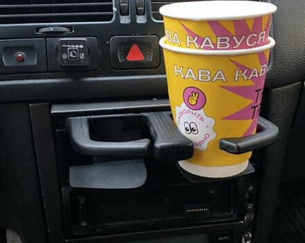 Синий Фольксваген Бора, объемом двигателя 1.98 л и пробегом 396 тыс. км за 2499 $, фото 10 на Automoto.ua