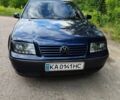 Синий Фольксваген Бора, объемом двигателя 1.6 л и пробегом 260 тыс. км за 4000 $, фото 1 на Automoto.ua