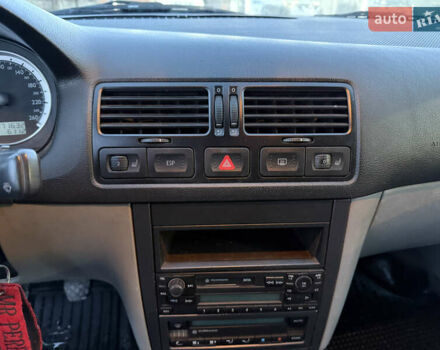 Синій Фольксваген Бора, об'ємом двигуна 1.6 л та пробігом 171 тис. км за 3999 $, фото 32 на Automoto.ua