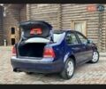 Синій Фольксваген Бора, об'ємом двигуна 1.6 л та пробігом 230 тис. км за 5200 $, фото 3 на Automoto.ua