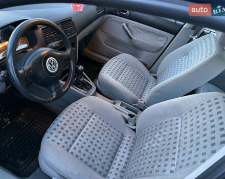 Синій Фольксваген Бора, об'ємом двигуна 1.6 л та пробігом 171 тис. км за 3999 $, фото 39 на Automoto.ua