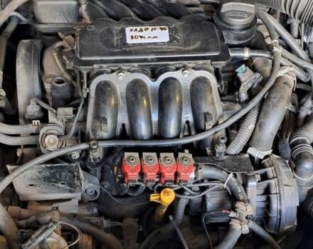 Синий Фольксваген Бора, объемом двигателя 1.6 л и пробегом 310 тыс. км за 3200 $, фото 8 на Automoto.ua