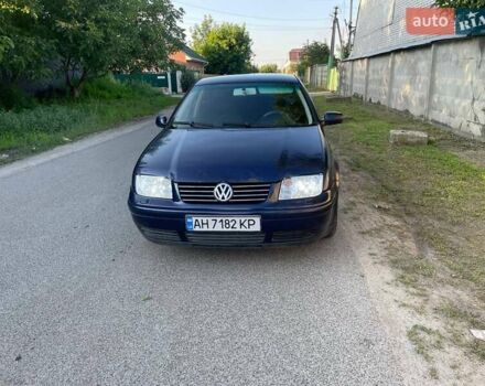 Синій Фольксваген Бора, об'ємом двигуна 1.4 л та пробігом 302 тис. км за 1600 $, фото 1 на Automoto.ua