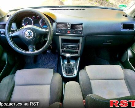 Фольксваген Бора 2002 в Тростянец на Automoto.ua Синий Фольксваген Бора, объемом двигателя 1.6 л и пробегом 285 тыс. км за 4600 $, фото 10 на Automoto.ua