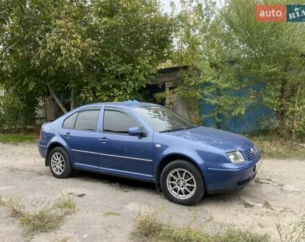 Синий Фольксваген Бора, объемом двигателя 2 л и пробегом 350 тыс. км за 1850 $, фото 2 на Automoto.ua
