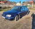 Синий Фольксваген Бора, объемом двигателя 1.9 л и пробегом 400 тыс. км за 3800 $, фото 2 на Automoto.ua
