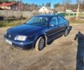 Синий Фольксваген Бора, объемом двигателя 1.9 л и пробегом 400 тыс. км за 3800 $, фото 2 на Automoto.ua