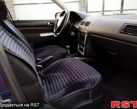 Синий Фольксваген Бора, объемом двигателя 1.6 л и пробегом 156 тыс. км за 4500 $, фото 2 на Automoto.ua