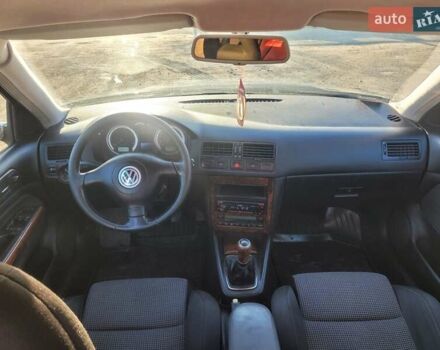 Синий Фольксваген Бора, объемом двигателя 1.9 л и пробегом 400 тыс. км за 3800 $, фото 7 на Automoto.ua