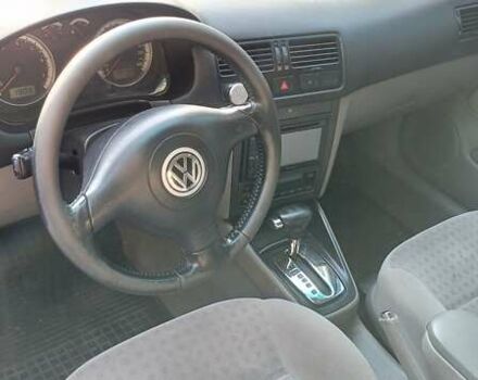 Синий Фольксваген Бора, объемом двигателя 1.6 л и пробегом 185 тыс. км за 5000 $, фото 3 на Automoto.ua