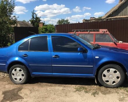 Синій Фольксваген Бора, об'ємом двигуна 1.6 л та пробігом 352 тис. км за 2900 $, фото 3 на Automoto.ua