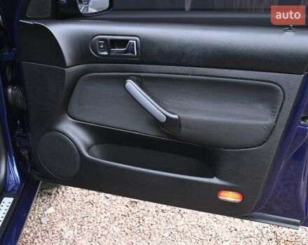 Синій Фольксваген Бора, об'ємом двигуна 1.6 л та пробігом 232 тис. км за 5600 $, фото 27 на Automoto.ua