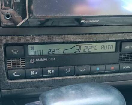 Синий Фольксваген Бора, объемом двигателя 1.6 л и пробегом 185 тыс. км за 5000 $, фото 7 на Automoto.ua