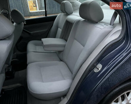 Синий Фольксваген Бора, объемом двигателя 1.6 л и пробегом 268 тыс. км за 3400 $, фото 23 на Automoto.ua