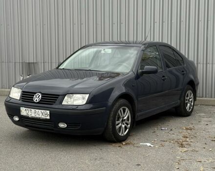 Синий Фольксваген Бора, объемом двигателя 1.6 л и пробегом 270 тыс. км за 3700 $, фото 2 на Automoto.ua