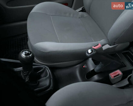 Синий Фольксваген Бора, объемом двигателя 1.6 л и пробегом 298 тыс. км за 3499 $, фото 16 на Automoto.ua