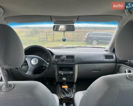 Синий Фольксваген Бора, объемом двигателя 1.6 л и пробегом 465 тыс. км за 2500 $, фото 6 на Automoto.ua