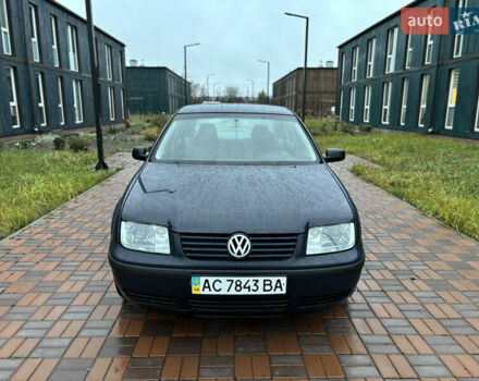 Синий Фольксваген Бора, объемом двигателя 1.6 л и пробегом 268 тыс. км за 3400 $, фото 2 на Automoto.ua