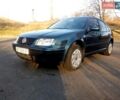 Синий Фольксваген Бора, объемом двигателя 1.6 л и пробегом 325 тыс. км за 3500 $, фото 1 на Automoto.ua