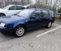 Синій Фольксваген Бора, об'ємом двигуна 1.6 л та пробігом 242 тис. км за 4650 $, фото 1 на Automoto.ua