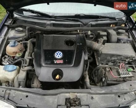 Синій Фольксваген Бора, об'ємом двигуна 1.9 л та пробігом 315 тис. км за 3200 $, фото 11 на Automoto.ua