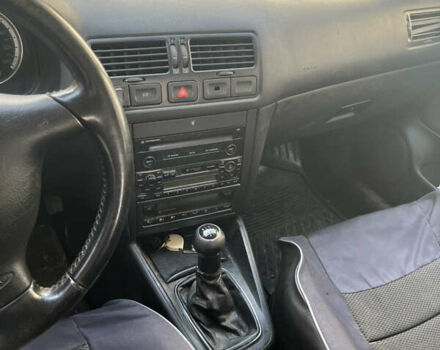 Синий Фольксваген Бора, объемом двигателя 1.6 л и пробегом 500 тыс. км за 4500 $, фото 5 на Automoto.ua