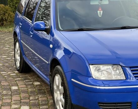 Синий Фольксваген Бора, объемом двигателя 1.6 л и пробегом 263 тыс. км за 3599 $, фото 4 на Automoto.ua