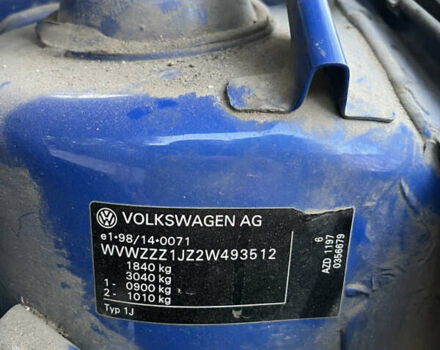 Синий Фольксваген Бора, объемом двигателя 1.6 л и пробегом 260 тыс. км за 3900 $, фото 17 на Automoto.ua