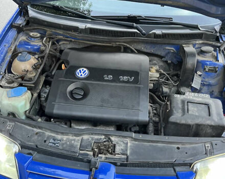 Синий Фольксваген Бора, объемом двигателя 1.6 л и пробегом 260 тыс. км за 3900 $, фото 16 на Automoto.ua